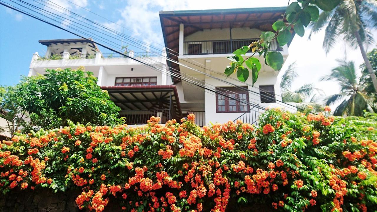 Freedom Lodge Kandy Luaran gambar